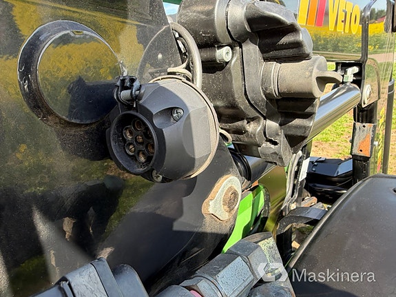 Traktor Deutz-Fahr 5100.4D med frontlastare och frontlyft 27 of 27