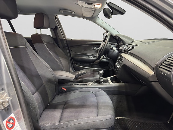 BMW 116i 9 of 16