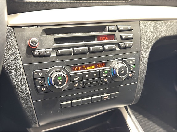 BMW 116i 16 of 16