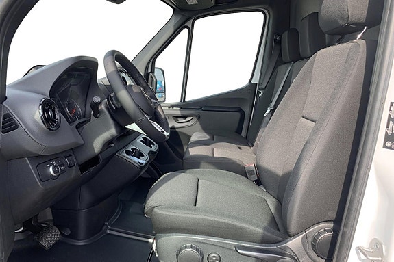 Mercedes-Benz Sprinter 317 11 of 11