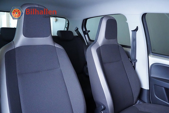 Volkswagen UP! 10 of 16