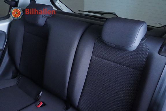 Volkswagen UP! 7 of 16