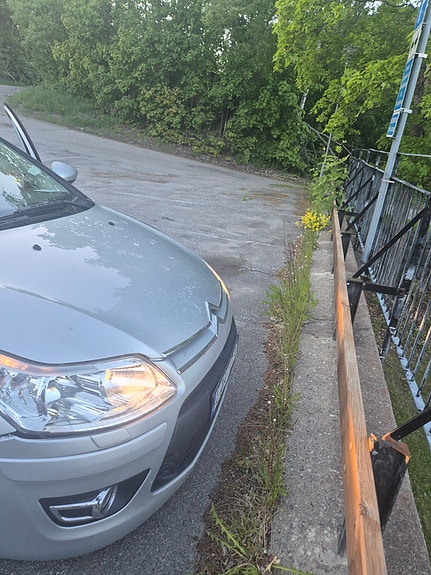 Citroen C4 4 of 6