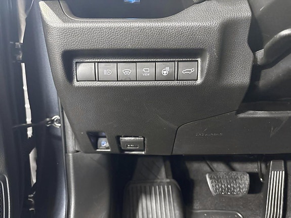 Toyota RAV4 17 of 19
