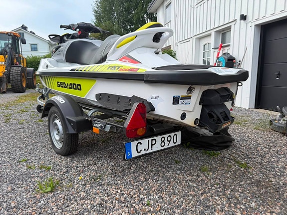 Seadoo RXT300 RS 55h 2017 - Finans & Transport 4 of 7