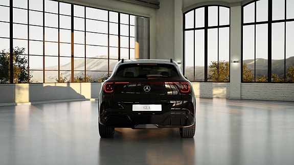 Mercedes-Benz GLA250 10 of 14