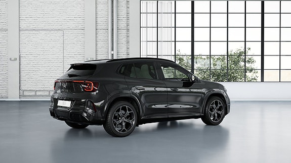 Mercedes-Benz GLA250 7 of 14