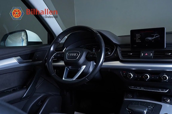 Audi Q5 5 of 12