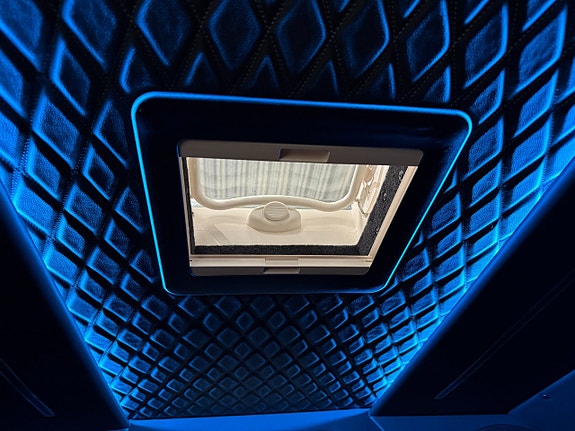 Volkswagen Crafter 16 of 30