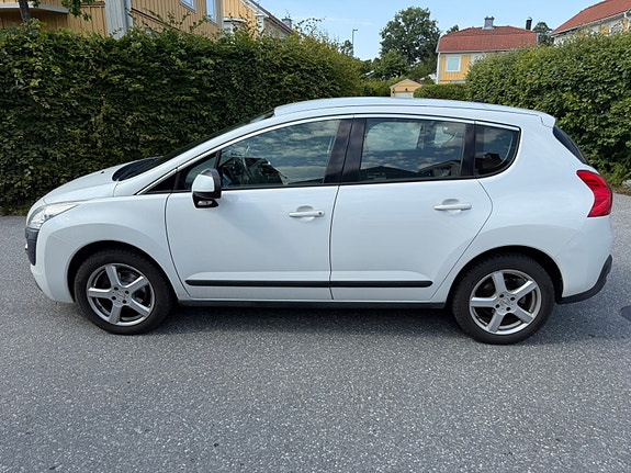 Peugeot 3008 5 of 11