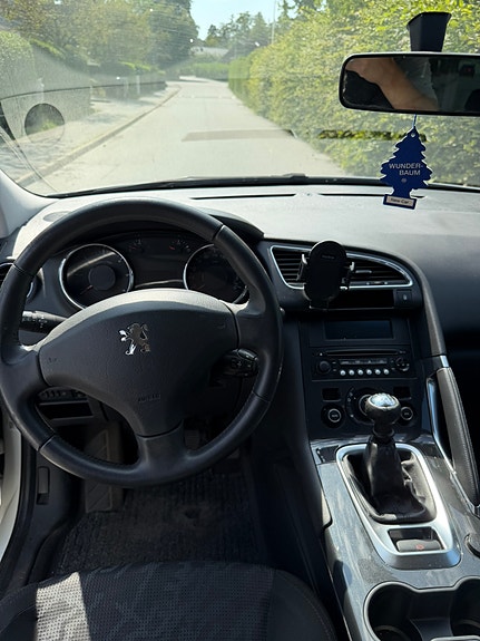 Peugeot 3008 9 of 11