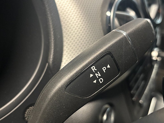 Mercedes-Benz B200 d 12 of 17