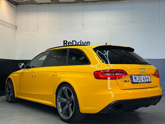 Audi RS4 6 of 15