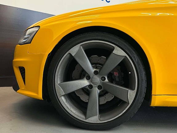 Audi RS4 14 of 15