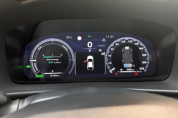 Toyota C-HR 16 of 21