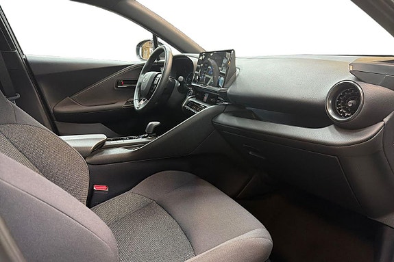 Toyota C-HR 7 of 21