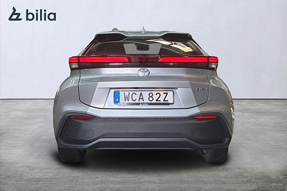 Toyota C-HR 5 of 21