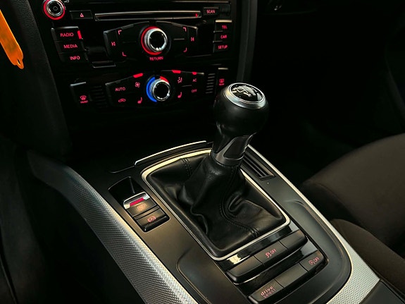 Audi A4 4 of 15
