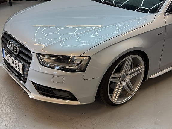 Audi A4 15 of 15