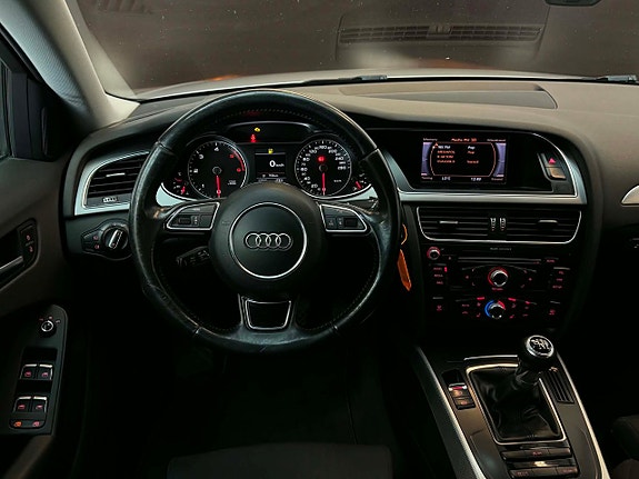 Audi A4 3 of 15