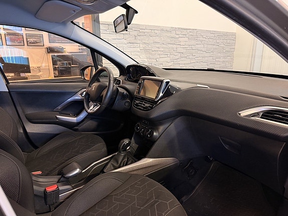 Peugeot 2008 13 of 19