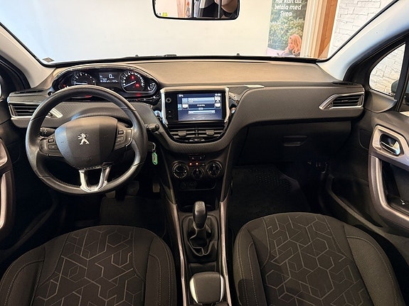 Peugeot 2008 14 of 19