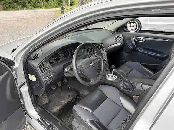 Volvo S60 10 of 20