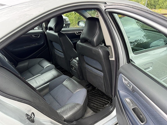 Volvo S60 14 of 20