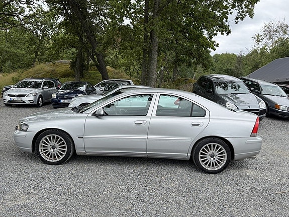 Volvo S60 8 of 20