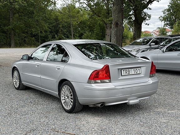 Volvo S60 4 of 20