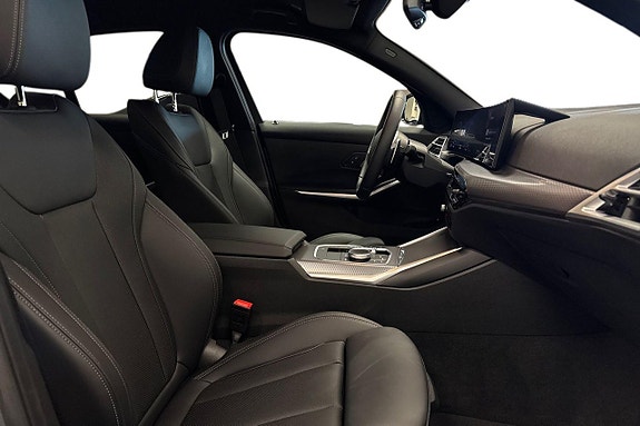 BMW 330e 6 of 18