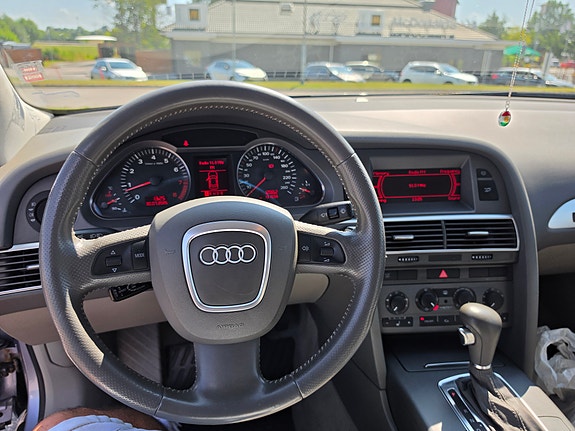 Audi A6 8 of 8