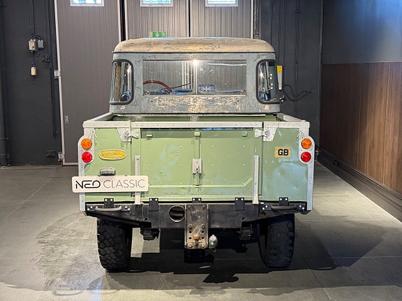 Land Rover Series 15 of 30