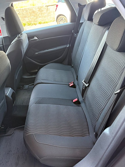 Peugeot 308 SW 8 of 8