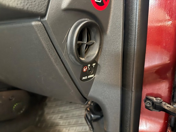 Volvo V50 12 of 16