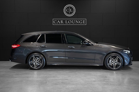 Mercedes-Benz C300 2 of 25