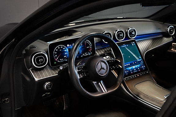 Mercedes-Benz C300 14 of 25