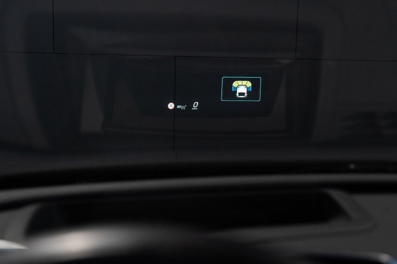 Mercedes-Benz C300 20 of 25