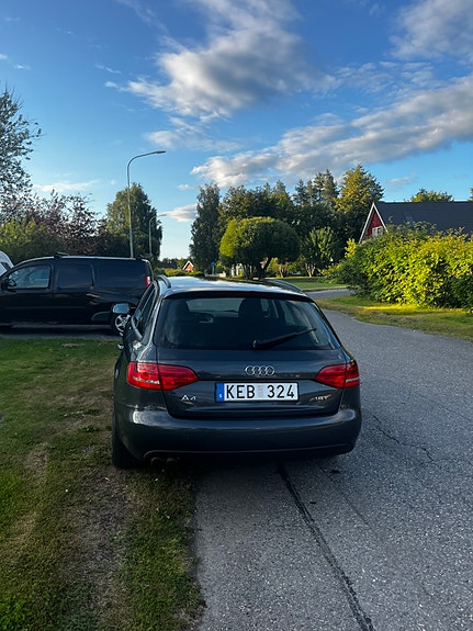 Audi A4 3 of 7