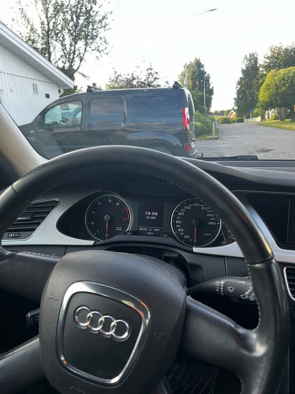 Audi A4 6 of 7