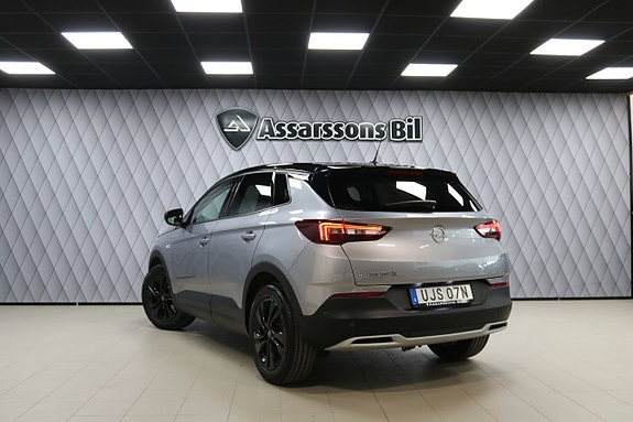 Opel Grandland X 16 of 29