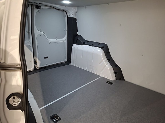 Volkswagen Caddy Maxi 5 of 7