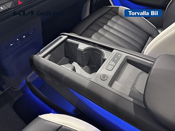 Kia EV9 13 of 15