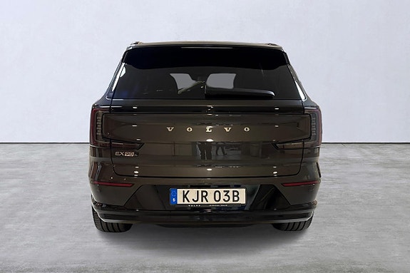 Volvo EX90 5 of 14