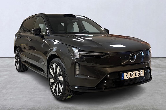 Volvo EX90 6 of 14