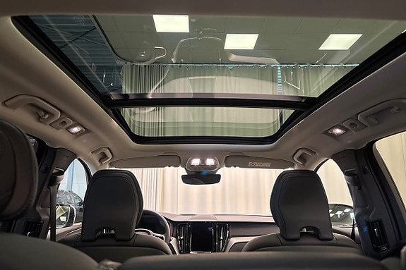 Volvo XC60 21 of 21
