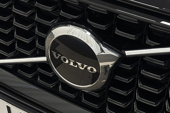Volvo XC60 19 of 21