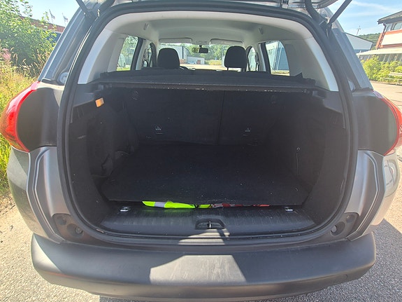Peugeot 2008 5 of 6