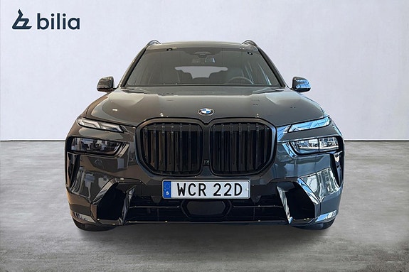 BMW X7 5 of 20