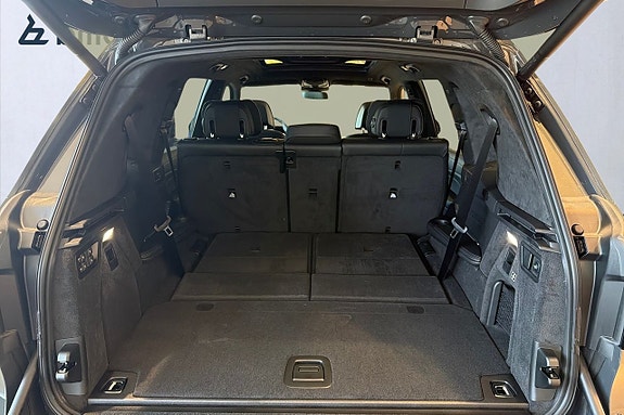 BMW X7 11 of 20